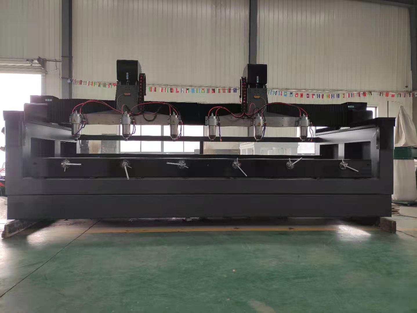 剖析五軸加工在轎車(chē)模具加工中的運用